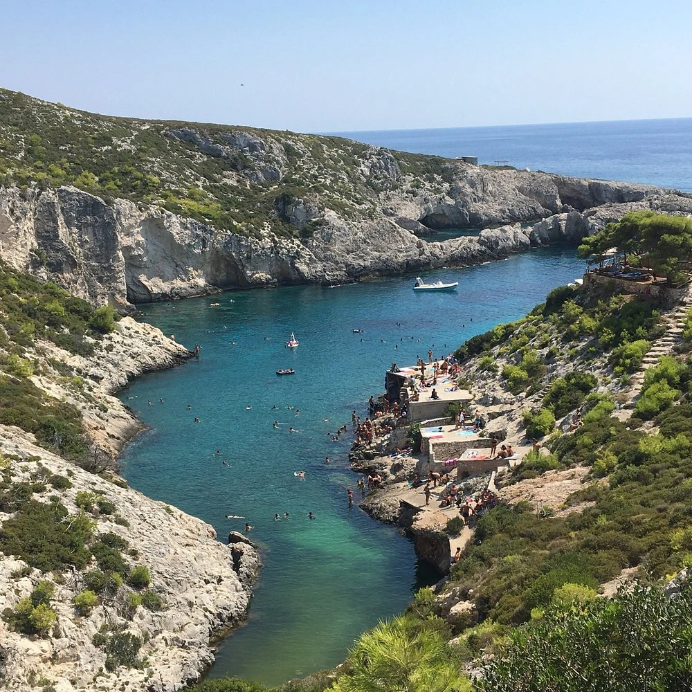 Psarou Cruises & Watersports